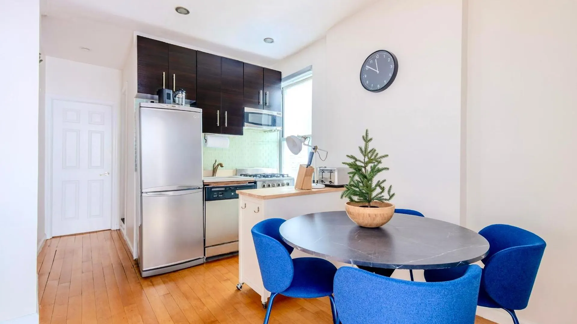 2 Bedroom Cozy Heaven In China Town Nowy Jork